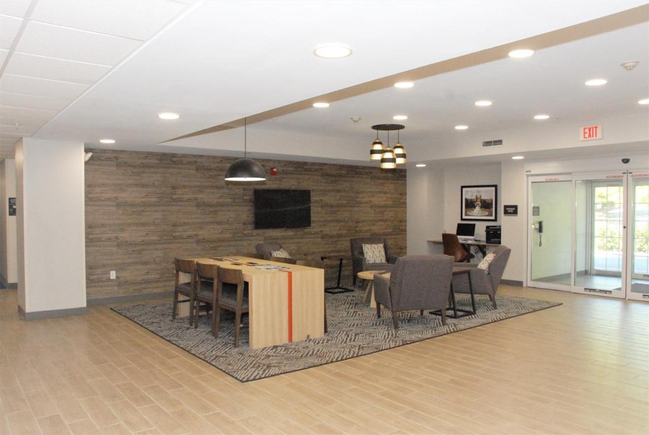 Candlewood Suites Tallahassee By Ihg Kültér fotó